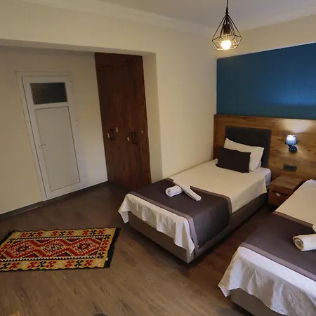 Ida Efes セルチュク